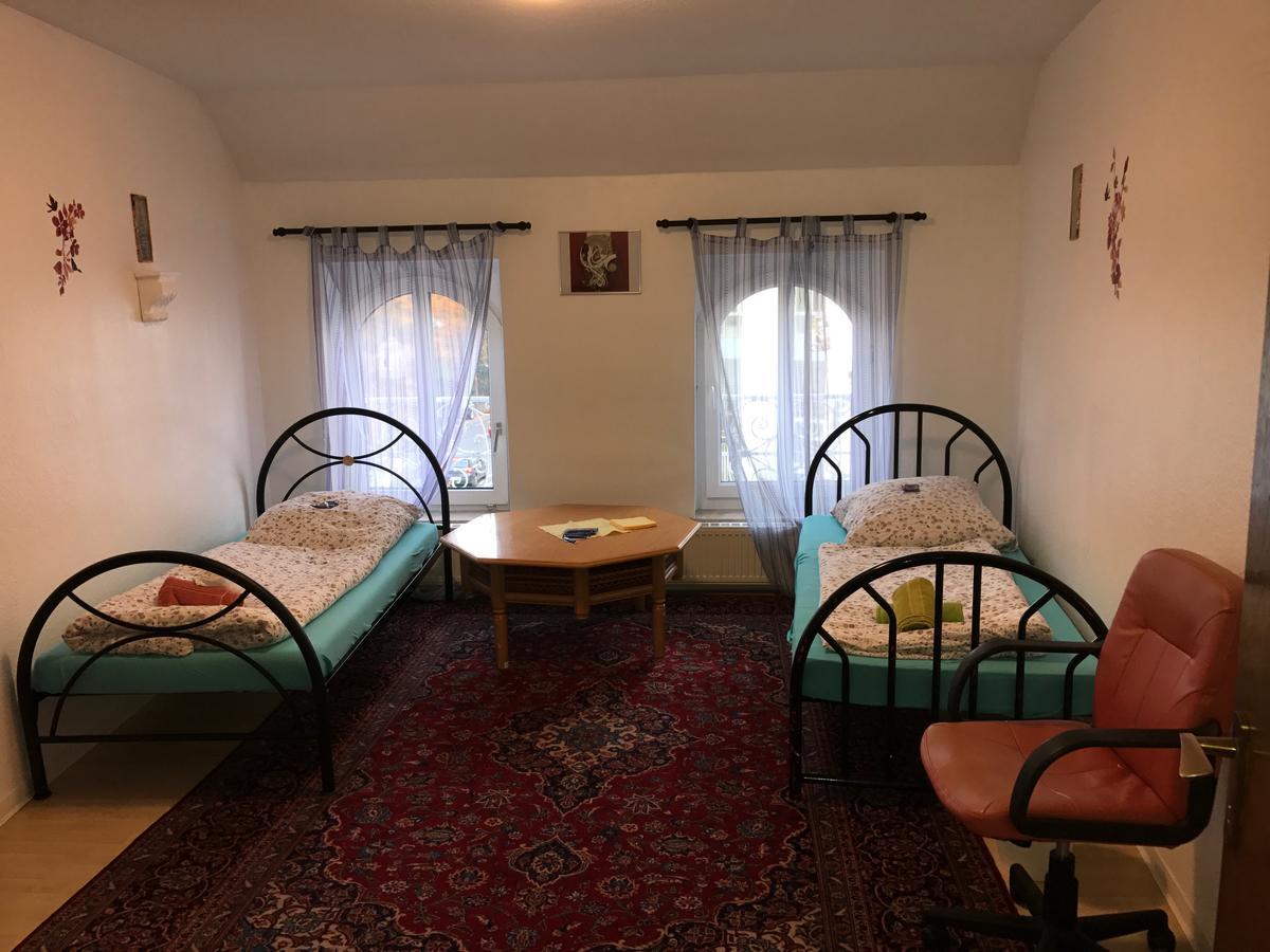A&S Hostel Bonn Buitenkant foto
